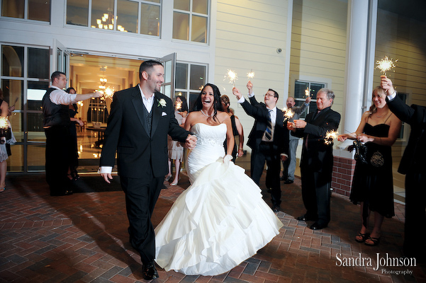 Best Lake Mary Events Center Wedding Pictures - Sandra Johnson (SJFoto.com)